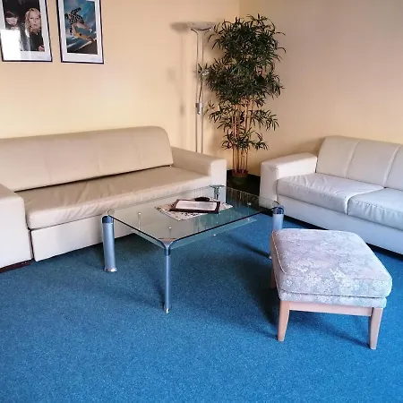 Appartement 5, Waldesruh